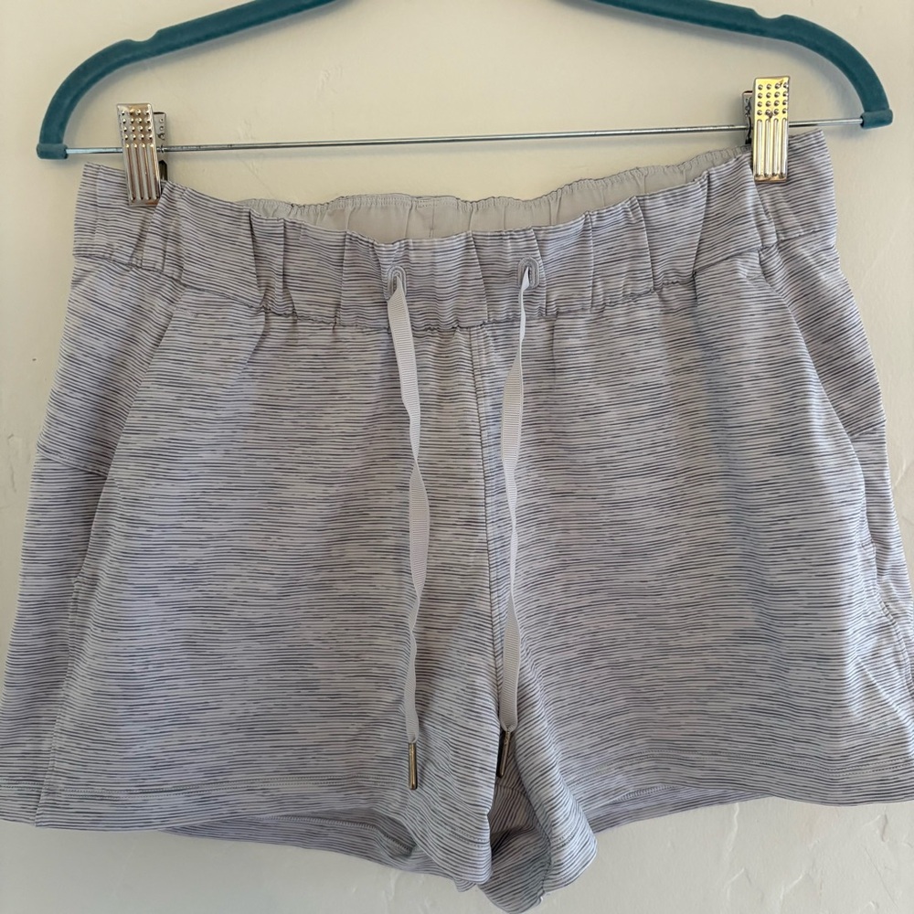 lululemon Women's Light Gray Athletic Shorts